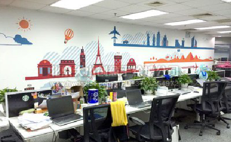 确山教你设计办公室墙绘的方法。